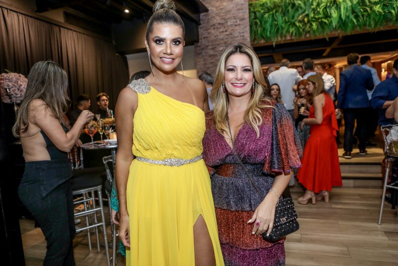Happy B-day - Anelisa Barreira celebra seu start nas quatro décadas com sessão parabéns cheia de astral