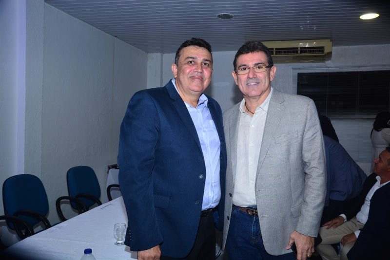 Posse - Fernando Carlos Teixeira assume o comando da Associação Cearense da Indústria de Panificação