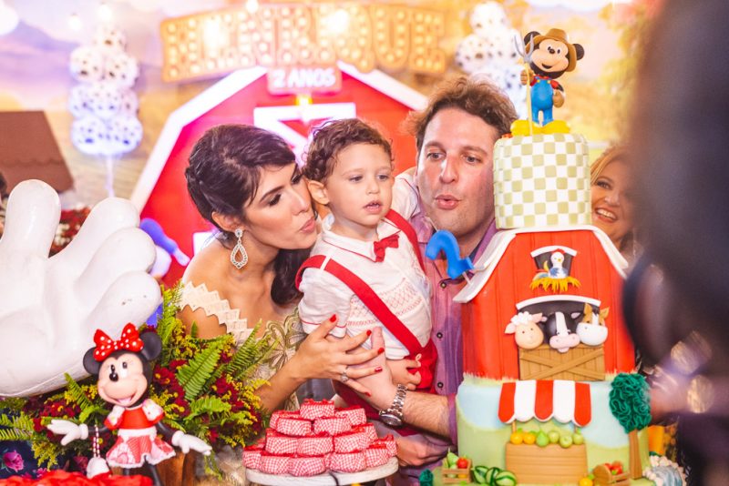 2ª Velinha - A ‘Fazendinha do Mickey’ é o tema do aniversário de Henrique, herdeiro de Daniel Simões e Flávia Laprovitera