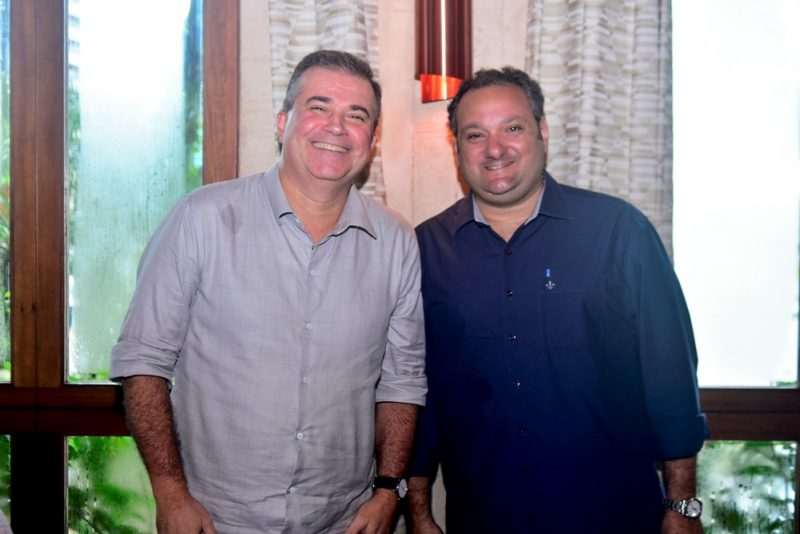 Alta Performance - Rafael Rodrigues pilota encontro de negócios no Cabaña Del Primo