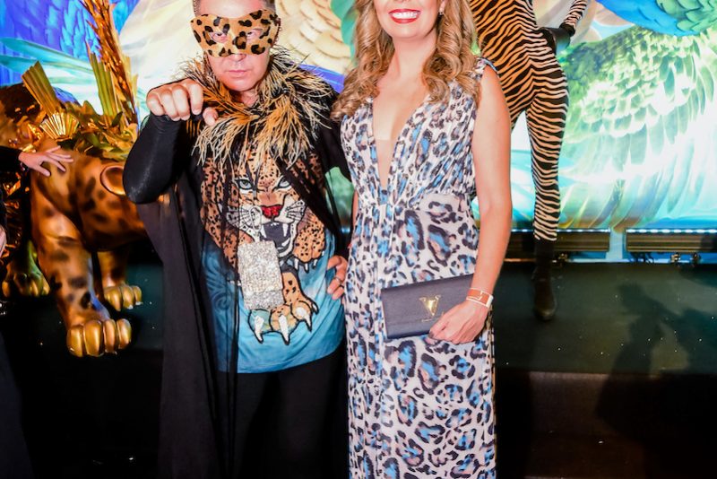 Carnaval do Rio - Rainha Camila Queiroz brilha mais que um diamante no Baile do Copa 2020
