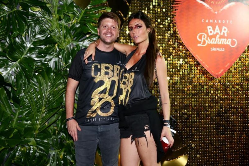 Tchau Carnaval - Shows de Lulu Santos e Silva animam o Desfile das Campeãs de São Paulo
