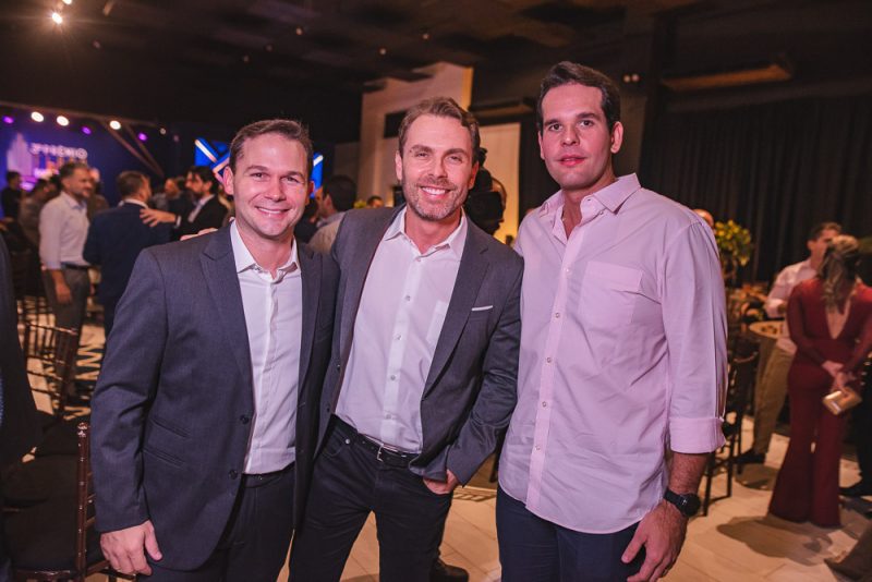 Homenagem - Prêmio Flash Imobiliário reconhece as construtoras cearenses que mais se destacaram no último ano