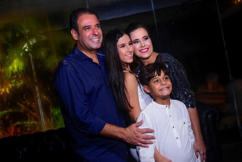 B-day - Fábio Campos festeja 50 anos com animada festa no Pipo Restaurante