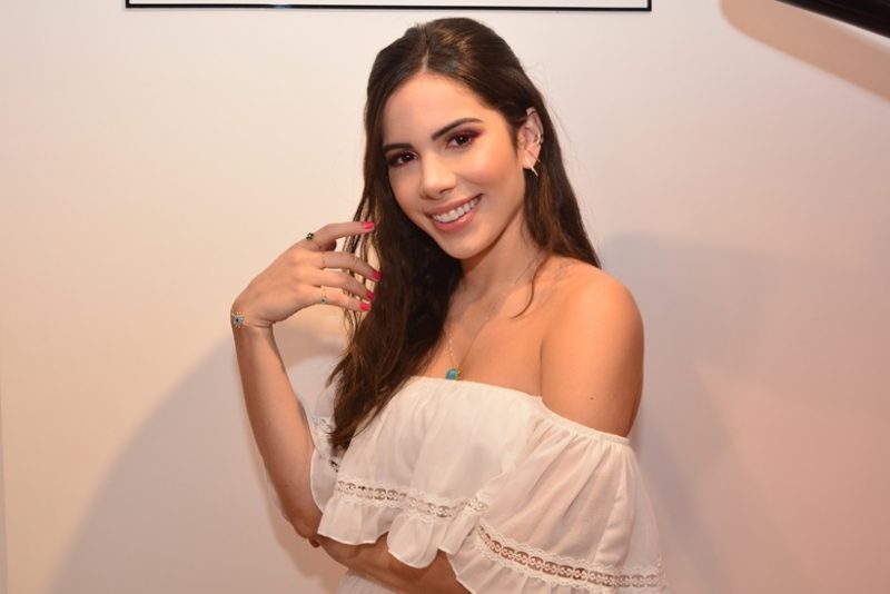 Nicole Vasconcelos 1