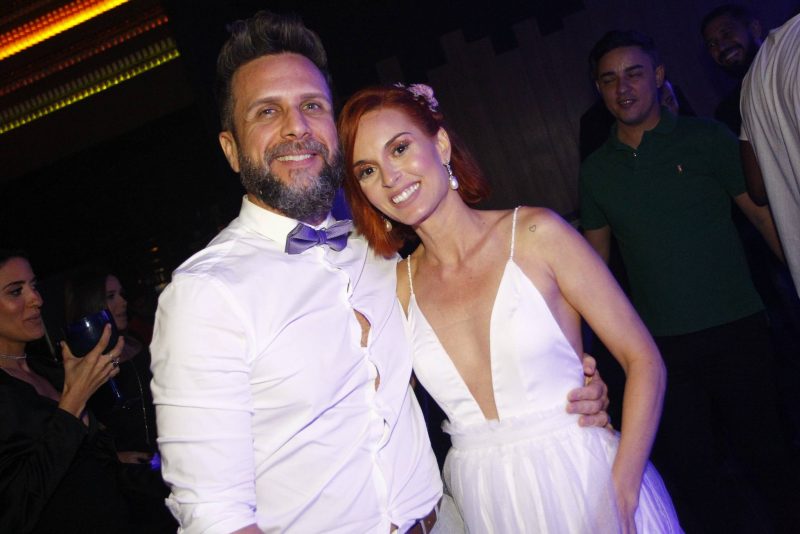Privezinha - Boate Living ferve ao som de Gabriel Albu, Jamal e Banda Live