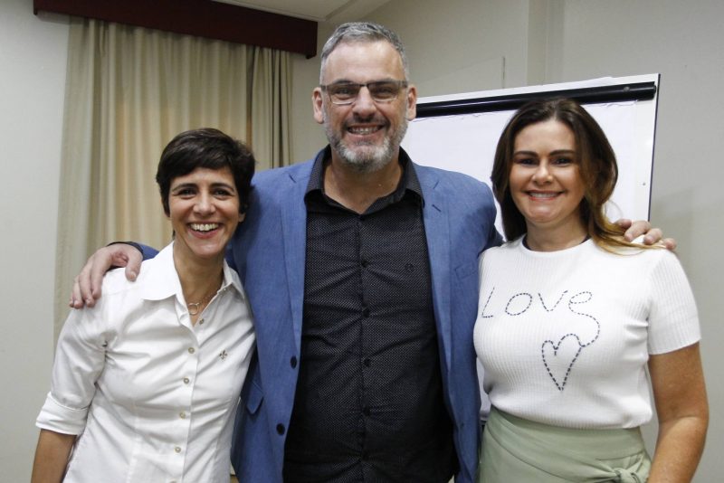 Simone Moura, Eduardo Almeida E Ivana Bezerra