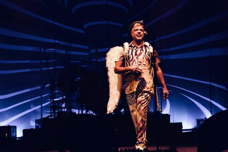 Tchau Carnaval - Shows de Lulu Santos e Silva animam o Desfile das Campeãs de São Paulo