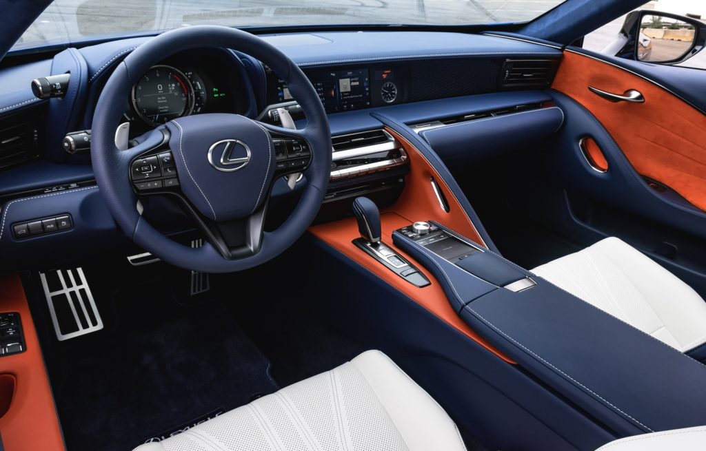 E24c89580970185949c5a8c54139124a