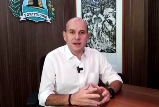 Roberto Cláudio lança o “Programa Renda em Casa” para beneficiar 22 mil famílias Roberto Cláudio lança o “Programa Renda em Casa” para beneficiar 22 mil famílias