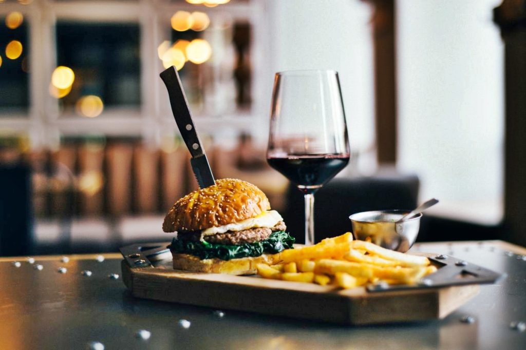 Hambúrguer Com Vinho Capa 1