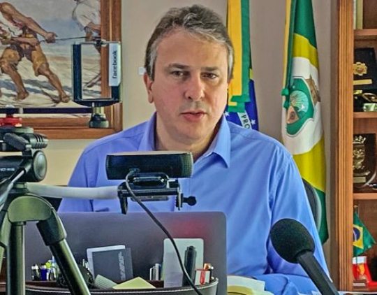 Camilo Santana e governadores do NE criticam a atuação do Governo Federal Camilo Santana e governadores do NE criticam a atuação do Governo Federal