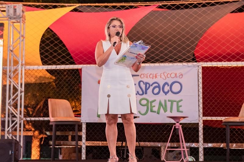 Vanessa Queirós celebra os 15 anos da Creche Escola Espaço Inteligente Vanessa Queirós celebra os 15 anos da Creche Escola Espaço Inteligente