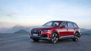 2020 Audi Q7 (2)