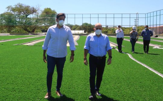 Roberto Cláudio vistoria obras relevantes em execução na área da Regional IV Roberto Cláudio vistoria obras relevantes em execução na área da Regional IV