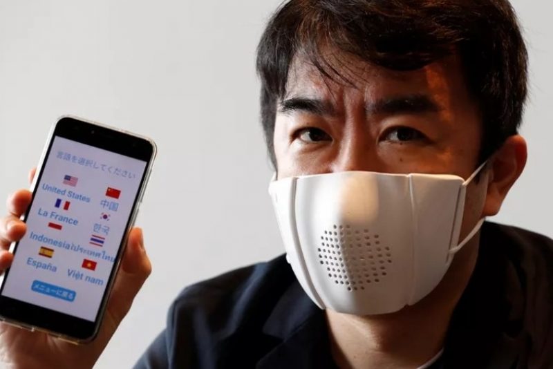 Startup japonesa cria mascara inteligente que fala nova idiomas. Vem saber! Startup japonesa cria mascara inteligente que fala nova idiomas. Vem saber!