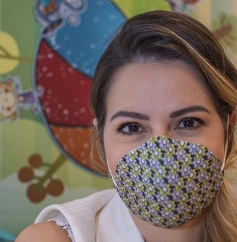 Em prol da solidariedade, marcas e estilistas cearenses produzem máscaras para doação Em prol da solidariedade, marcas e estilistas cearenses produzem máscaras para doação