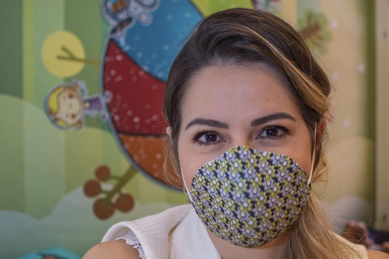 Em prol da solidariedade, marcas e estilistas cearenses produzem máscaras para doação Em prol da solidariedade, marcas e estilistas cearenses produzem máscaras para doação