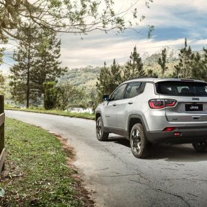 4 Jeep Compass Trailhawk 2020