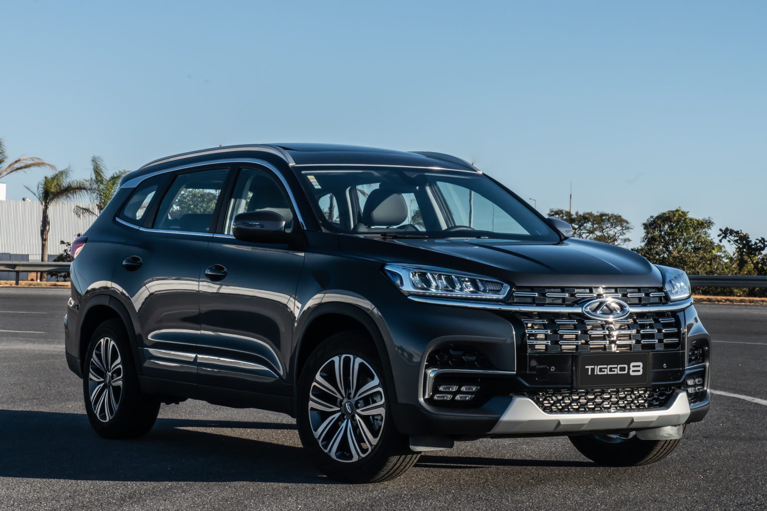 Novo Tiggo 8 chega amanhã e traz tecnologia e requinte no interior Novo Tiggo 8 chega amanhã e traz tecnologia e requinte no interior