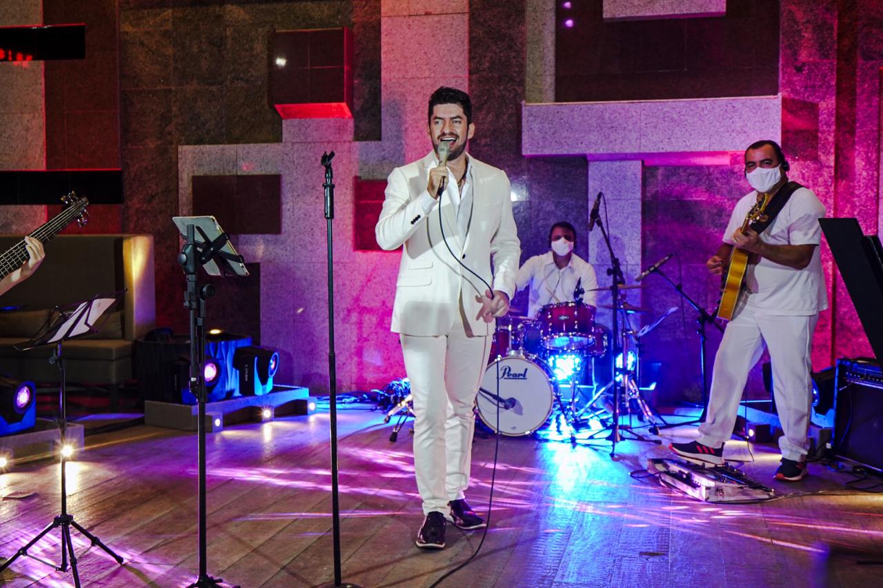 Gran Live marca a reabertura do Hotel Gran Marquise. Assista a gravação aqui! Gran Live marca a reabertura do Hotel Gran Marquise. Assista a gravação aqui!