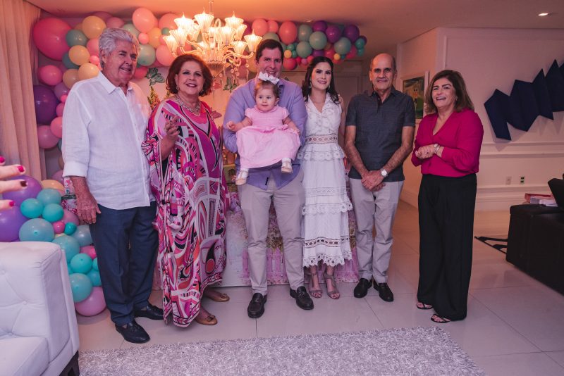 RÁ-TIM-BUM - Camile Quintão e Rodrigo Carneiro celebram o primeiro aniversário de Celine