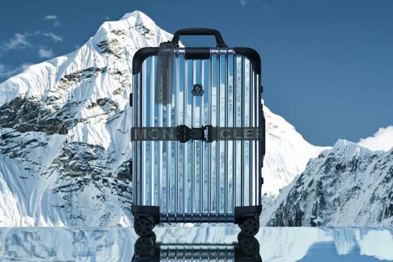 Edição exclusiva da collab entre a Rimowa e Moncler desembarca Iguatemi São Paulo Edição exclusiva da collab entre a Rimowa e Moncler desembarca Iguatemi São Paulo