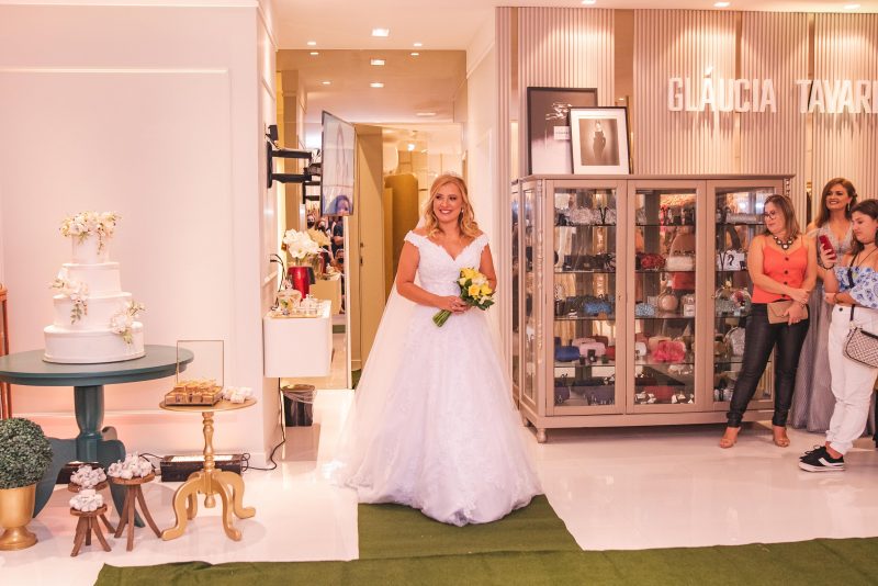 New Collection - Gláucia Tavares apresenta nova coleção “Esplendor” com desfile em sua Maison