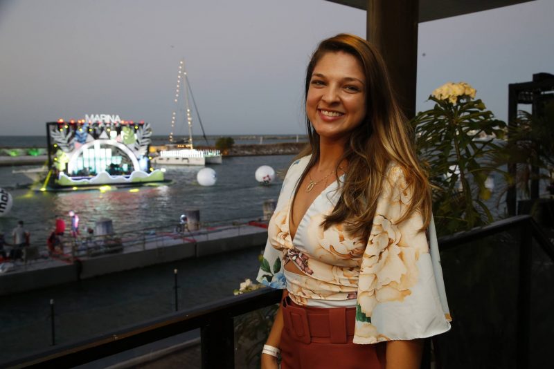 Party time - Com palco flutuante e grandes atrações, Marina Al Mare agita o fim de semana