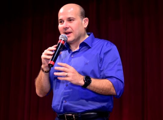 Roberto Cláudio inaugura a primeira Casa da Gestante Municipal de Fortaleza Roberto Cláudio inaugura a primeira Casa da Gestante Municipal de Fortaleza