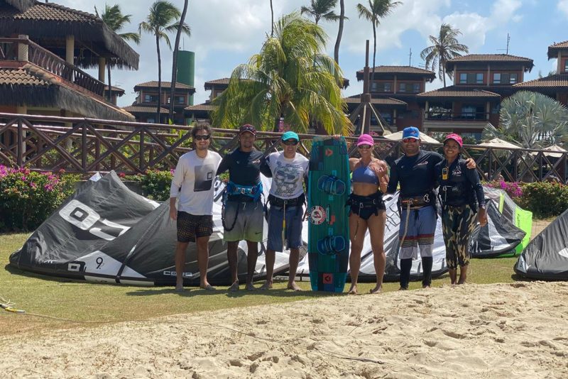 Curtindo os bons ventos do litoral, João Marcelo e Marcelo Amaral praticam Kitesurfe no Cumbuco Curtindo os bons ventos do litoral, João Marcelo e Marcelo Amaral praticam Kitesurfe no Cumbuco
