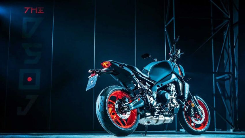 2021 Yamaha Mt 09 16