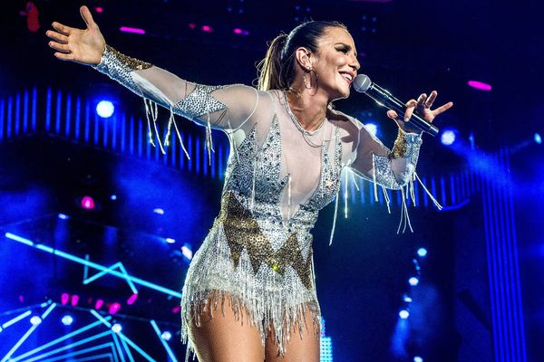 Ivete Sangalo 233592 Article