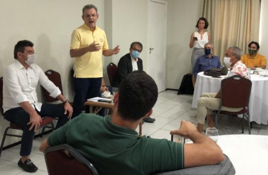 José Sarto ouve os representantes do turismo e, se eleito, trabalhará em união José Sarto ouve os representantes do turismo e, se eleito, trabalhará em união