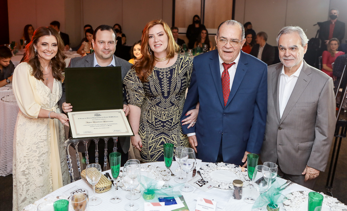 Arte, reconhecimento e solidariedade dão o tom da terceira edição do Natal do Bem Arte, reconhecimento e solidariedade dão o tom da terceira edição do Natal do Bem