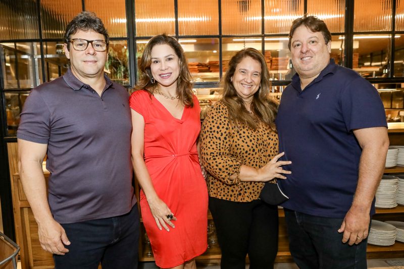 Templo das Carnes - Rodrigo, Ciro e Vitor Moreira inauguram o Carbone Steakhouse, no BS Design