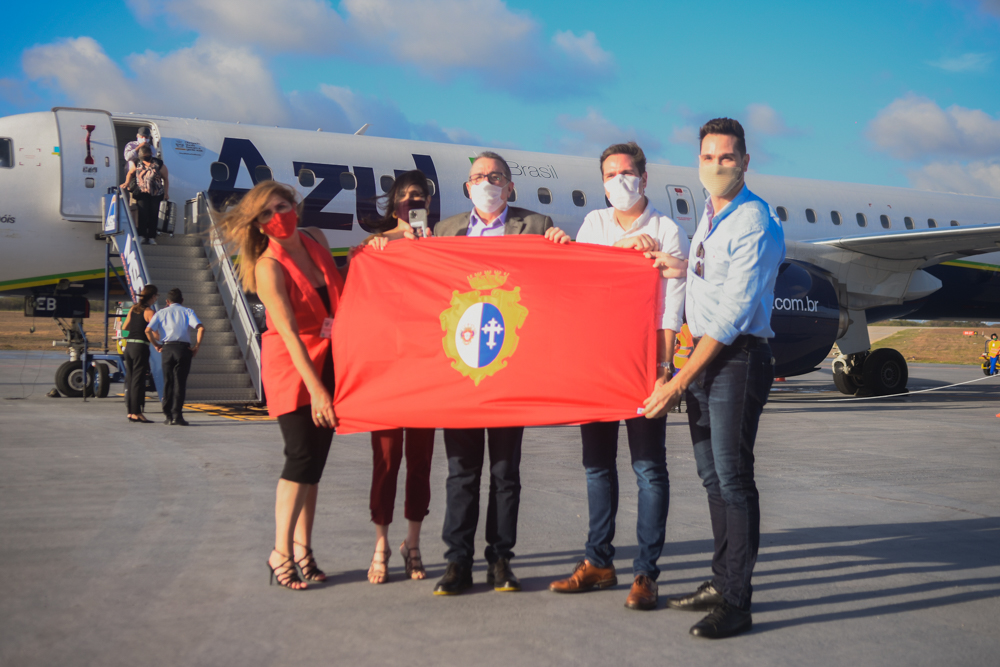 Prefeito Bismarck Maia inaugura a rota São Paulo – Aracati Prefeito Bismarck Maia inaugura a rota São Paulo – Aracati