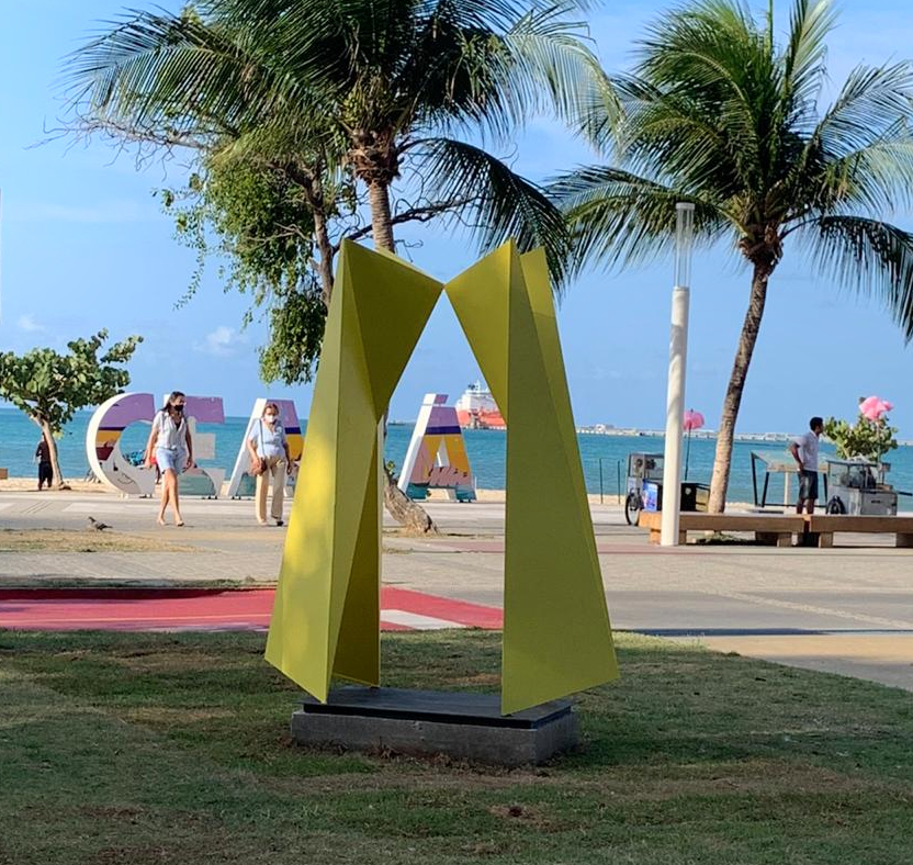 Escultura Ascal Nome O Beijo