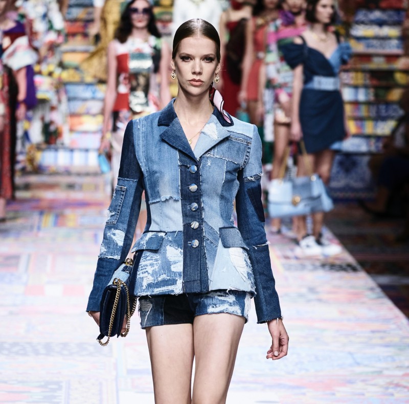 Eternos Transgressores A Deliciosa Revolucao Do Jeans Na Moda F8e5