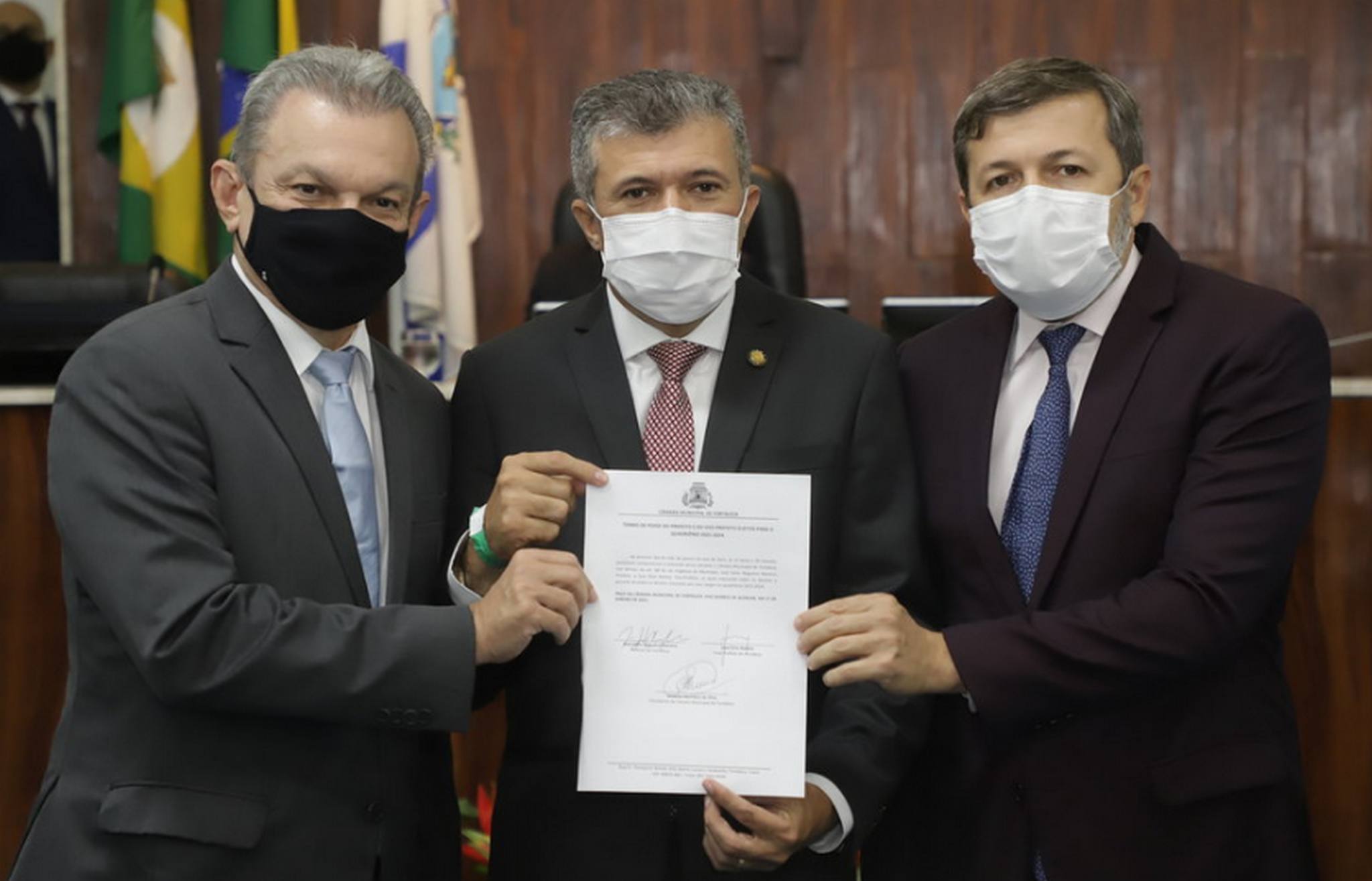 Sarto toma posse como prefeito de Fortaleza e reafirma compromisso com redução de desigualdades Sarto toma posse como prefeito de Fortaleza e reafirma compromisso com redução de desigualdades