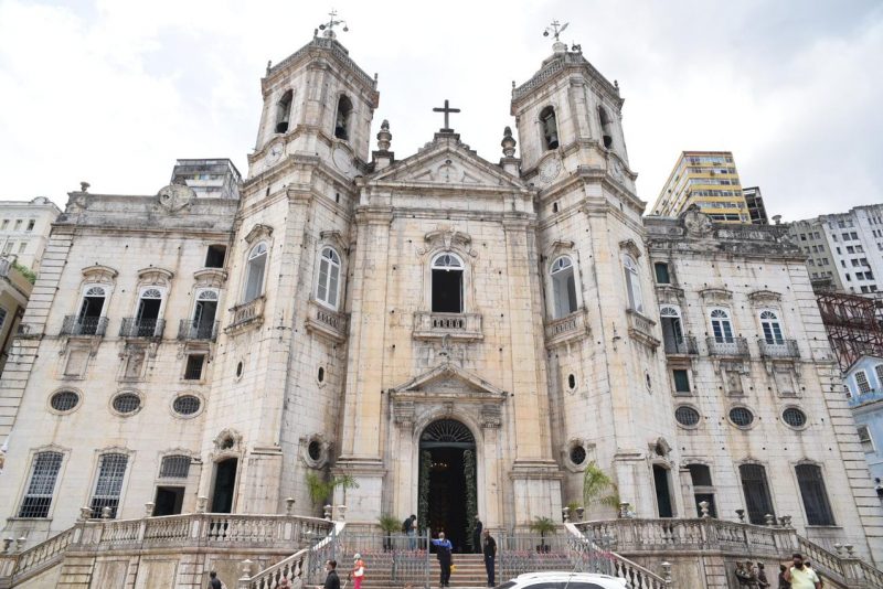 Resgate dos Sinos - Em Salvador, secular Igreja da Conceição da Praia reativa seus sinos após três décadas