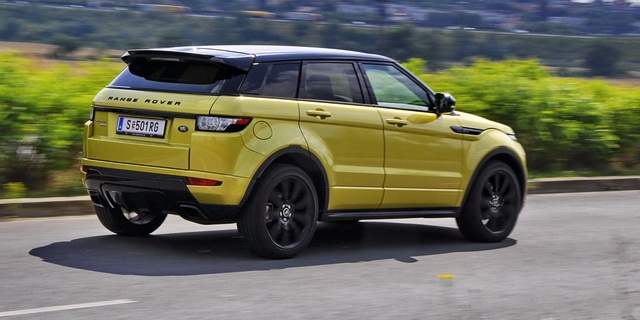 Land Rover Evoque Sicilian Yellow 3