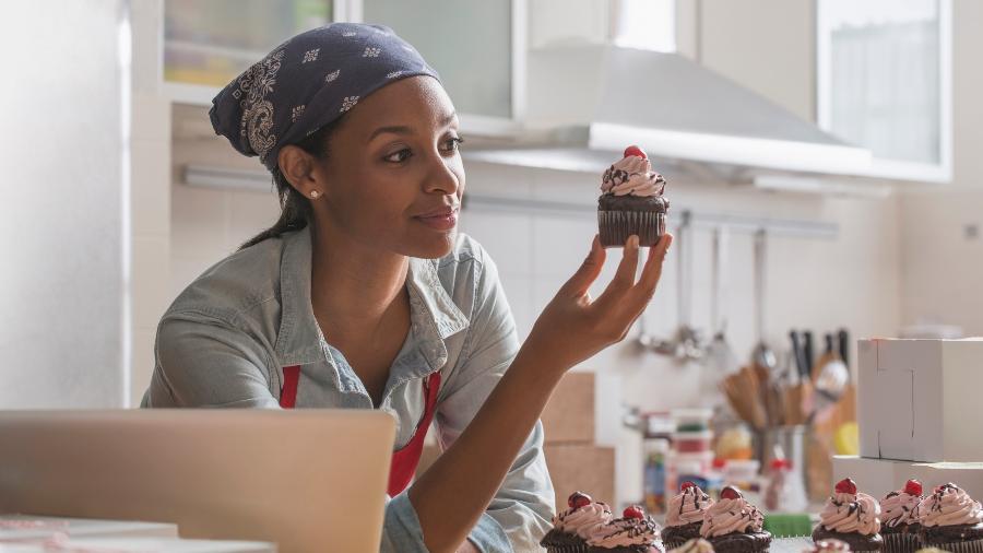 Mulher Empreendedora Confeitaria Doces Negocio Empresa 1601323716806 V2 900x506