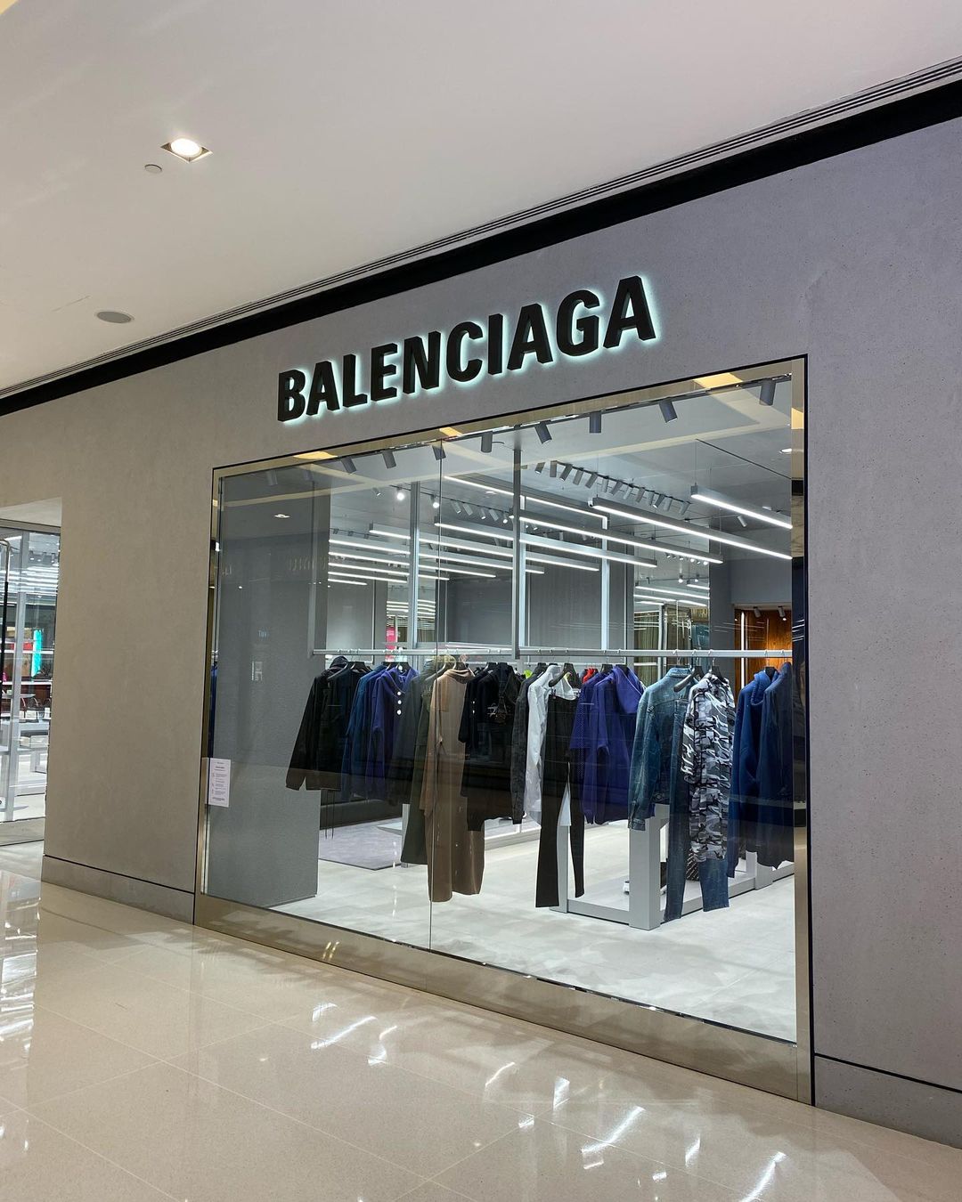 Balenciaga abre sua flagship no JK Iguatemi Iguatemi 365 - Portal