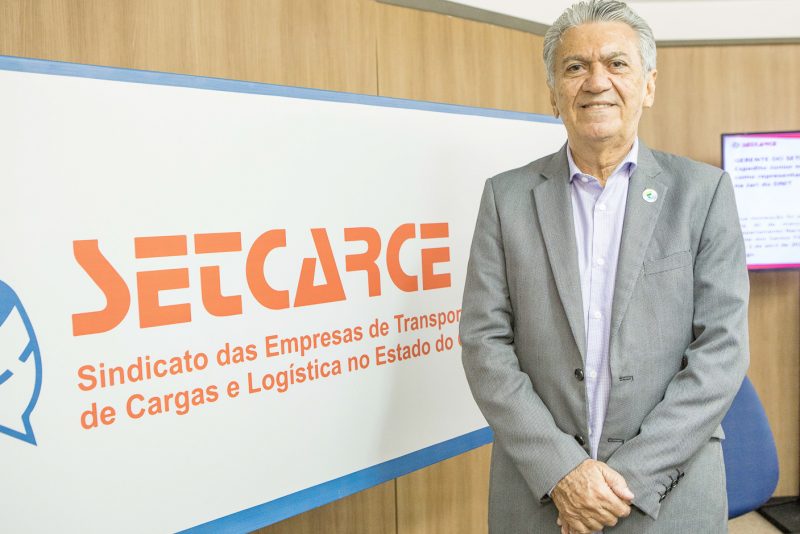Cerimônia híbrida - Nova diretoria do Setcarce é empossada para o período 2021/2025