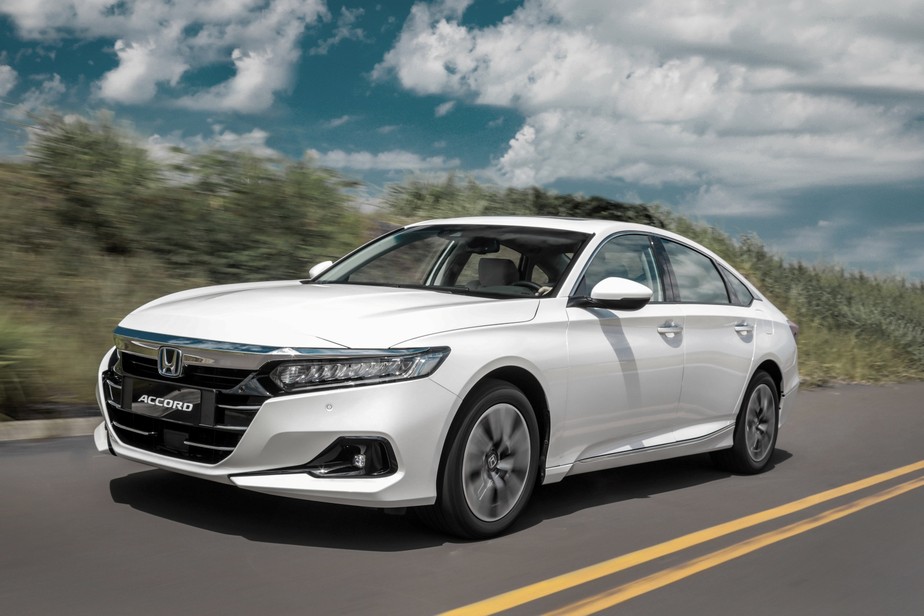 Honda Accord Hibrido 13 