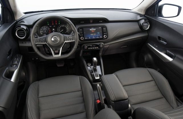102 Nissan Kicks Exclusive 2 642x420 1
