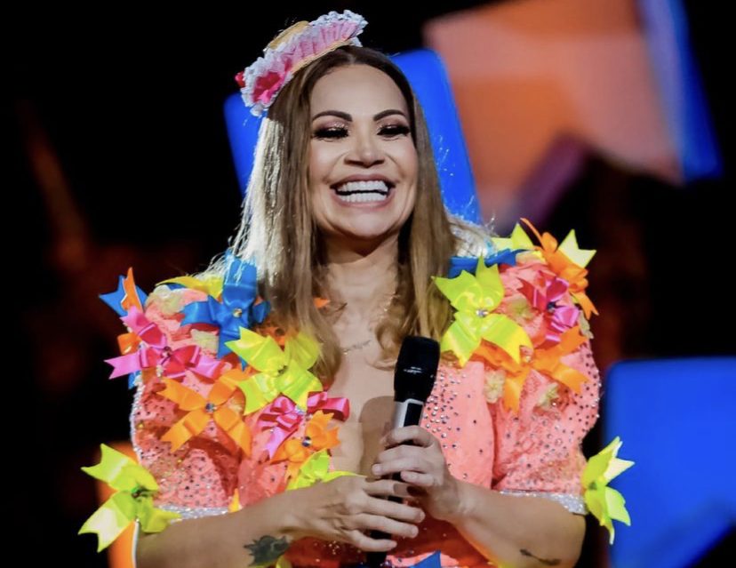 Solange Almeida fará live de São João com Elba Ramalho Solange Almeida fará live de São João com Elba Ramalho