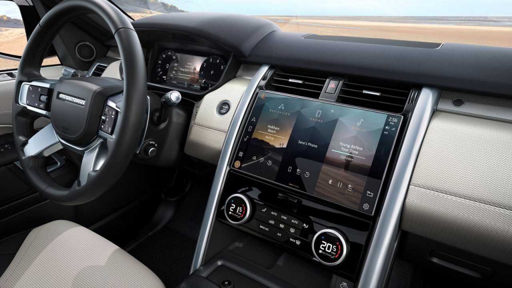 2021 Land Rover Discovery R Dynamic Interior Infotainment