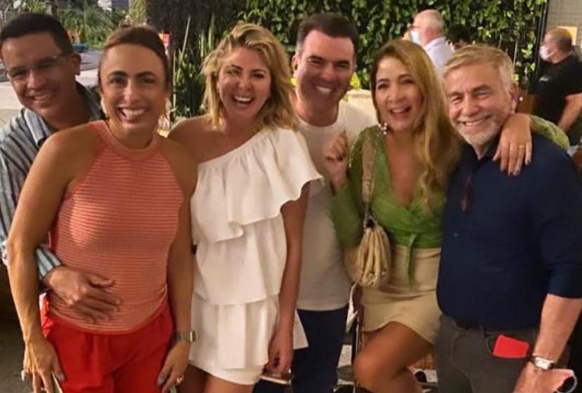 Carbone Stake House serviu de cenário para o jantar de Dia dos Namorados de Patrícia e Danilo Dias Carbone Stake House serviu de cenário para o jantar de Dia dos Namorados de Patrícia e Danilo Dias